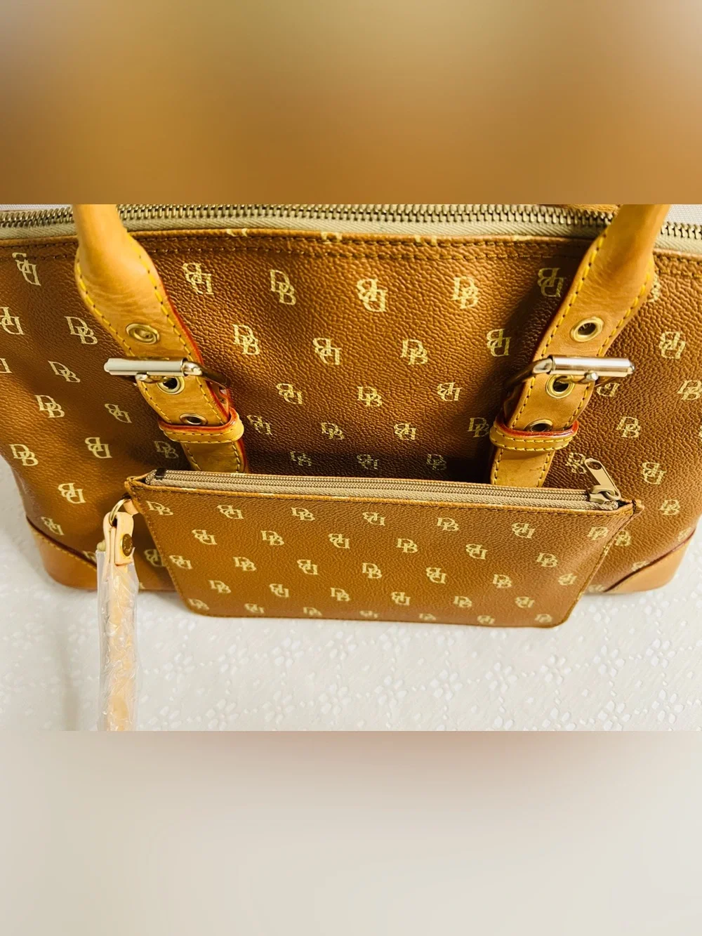 Dooney & Bourke DB Signature Logo Satchel Handbag SET New Wristlet Tan & Red